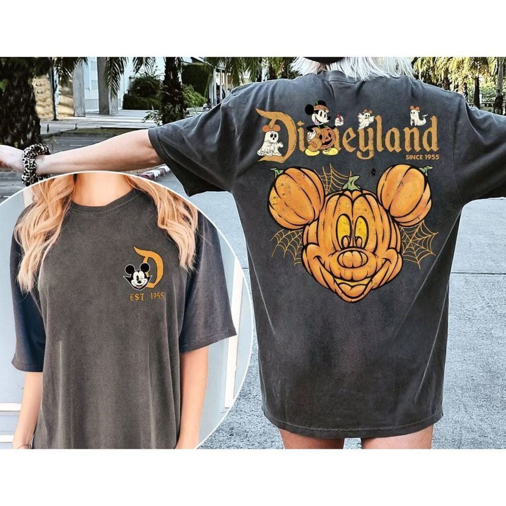 Disneyland Halloween Mickey Pumpkin Graphic Unisex T-Shirt - Picture 1 of 4